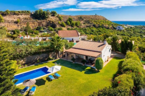 Villa in Nerja Big garden fantastic pool